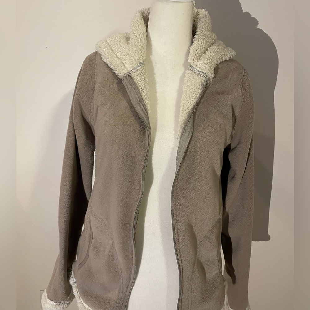 Tan Sherpa lined fleece jacket M